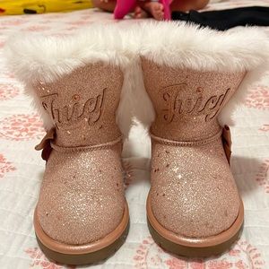 Juicy Couture boots, white fur is very clean, boots are in very good condition